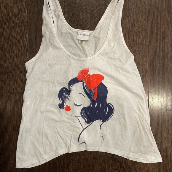 COPY - Wonderground gallery Disney Snow White cropped tank top - Picture 1 of 3